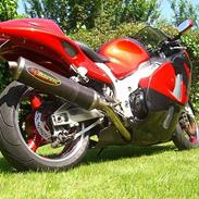 Suzuki GSX1300R Hayabusa  :Red