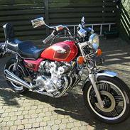 Honda CB750 Custom