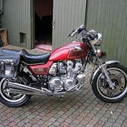 Honda CB750 Custom