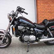 Honda Magna