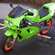 Kawasaki ZXR750R (M) **solgt**