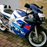 Suzuki GSXR 600