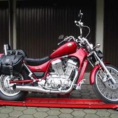 Suzuki VS 800 Intruder
