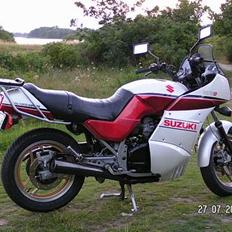 Suzuki GSX 750 EF