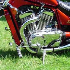 Suzuki VS 800 Intruder