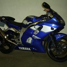 Yamaha YZF R6 ( solgt )