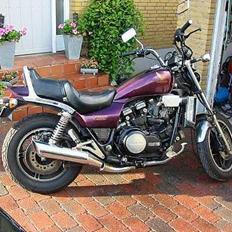 Honda VF 1100 COSTUM V65MAGNA