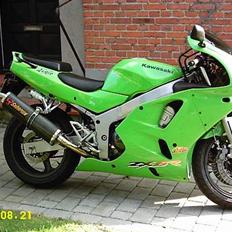 Kawasaki zx6r 