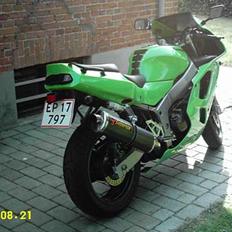 Kawasaki zx6r 