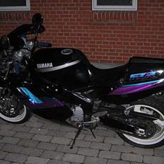 Yamaha FZR 1000 EXUP