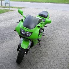 Kawasaki ZXR 400