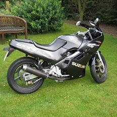 Suzuki GSX-R 250 *Solgt*