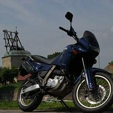 Aprilia Pegaso 650 (SOLGT)
