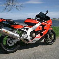 Kawasaki ZX-6R NINJA "SOLGT"