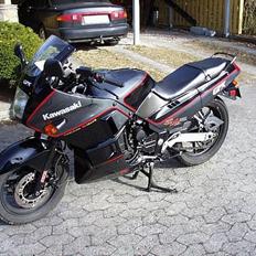 Kawasaki GPX 750 R (SOLGT)