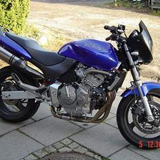 Honda HORNET 600