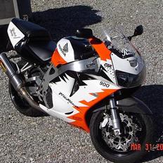 Honda fireblade