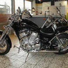 Suzuki Intruder VS 1400