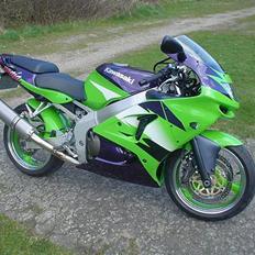 Kawasaki ZX6R