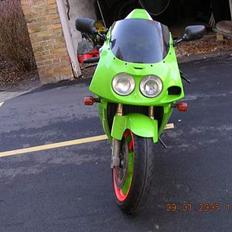 Kawasaki ZXR750R (M) **solgt**