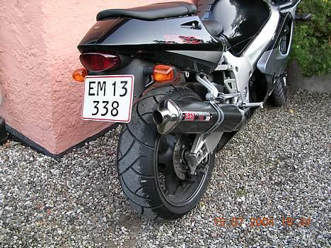Suzuki GSX-R 750 billede 2