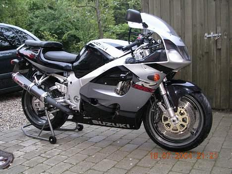 Suzuki GSX-R 750 billede 8