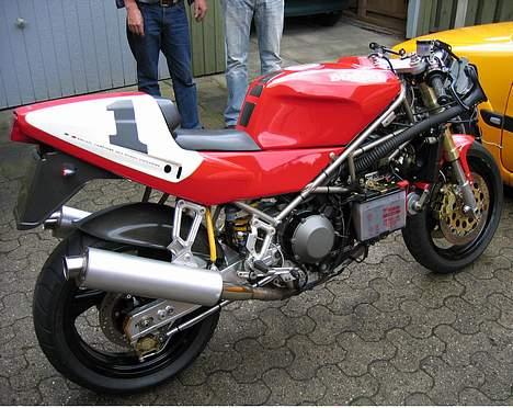 Ducati 888 billede 2