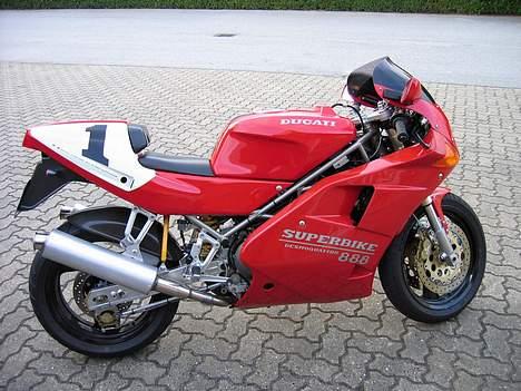 Ducati 888 billede 4