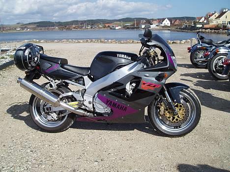 Yamaha YZF 750R - 15/4-06 pisse godt vejr, og nye fælge billede 4