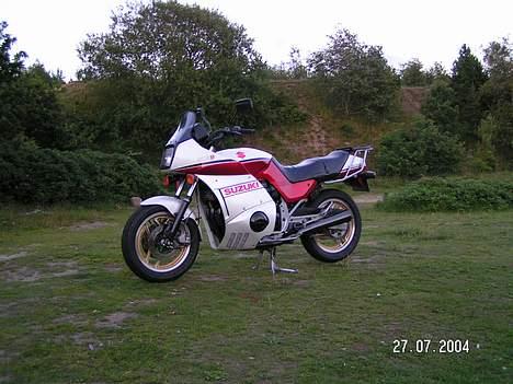 Suzuki GSX 750 EF billede 4