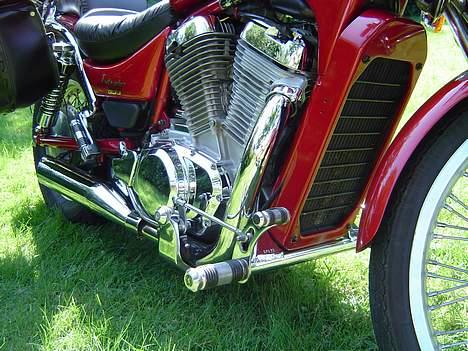 Suzuki VS 800 Intruder billede 6