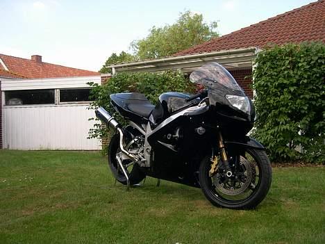 Suzuki GSX-R 1000 K1 billede 5
