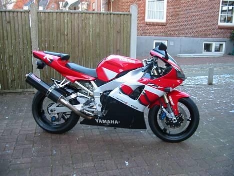 Yamaha YZF-R1 **Solgt** - YZF-R1 billede 8