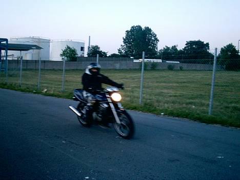 Kawasaki ER-5 (Solgt) billede 2