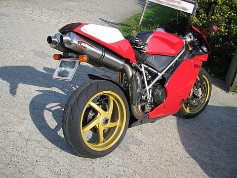 Ducati 748 årg. - Komplet carbon kåbe... billede 3