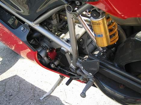 Ducati 748 årg. - öhlins bag... og ny koblingscylinder... billede 7