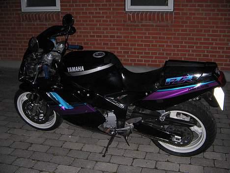 Yamaha FZR 1000 EXUP billede 1