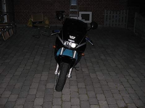 Yamaha FZR 1000 EXUP billede 4