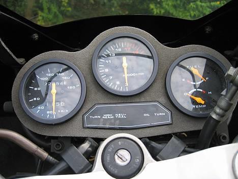 Suzuki GSX-R 250 *Solgt* billede 9