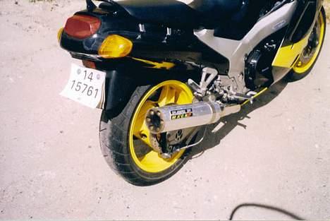 Kawasaki ZZ-R 1100 billede 10
