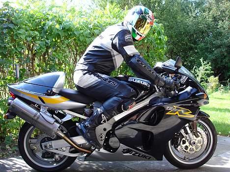 Suzuki TL 1000R - På vej ud på landevejene. billede 1
