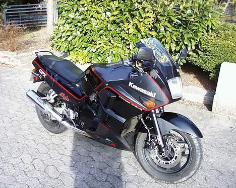 Kawasaki GPX 750 R (SOLGT) billede 2