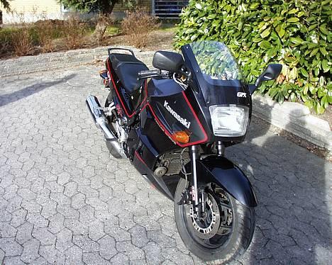 Kawasaki GPX 750 R (SOLGT) billede 8