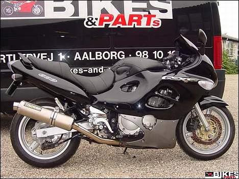 Suzuki gsx 600 F billede 1