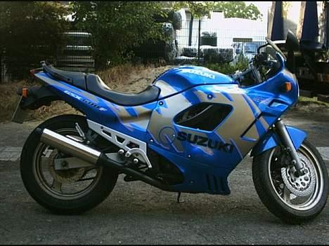 Suzuki GSX 600 F billede 2