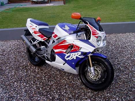 Honda cbr 900 fireblade billede 2
