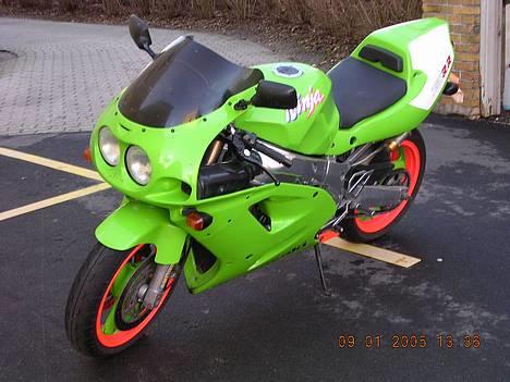 Kawasaki ZXR750R (M) **solgt** - Så er her nye billeder... Er altid klar på en udfordring.... billede 1