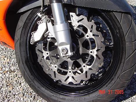 Honda fireblade - wave skiver og armeret bremseslanger billede 7