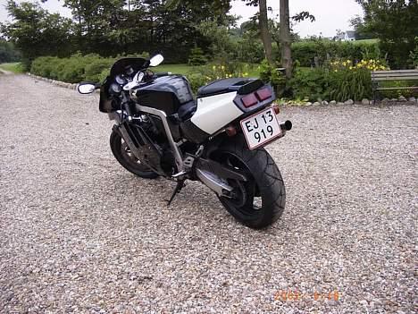 Suzuki Gsx-r 400 billede 2