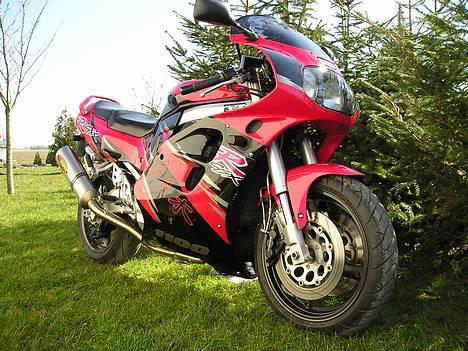 Suzuki gsxr 1100 billede 2